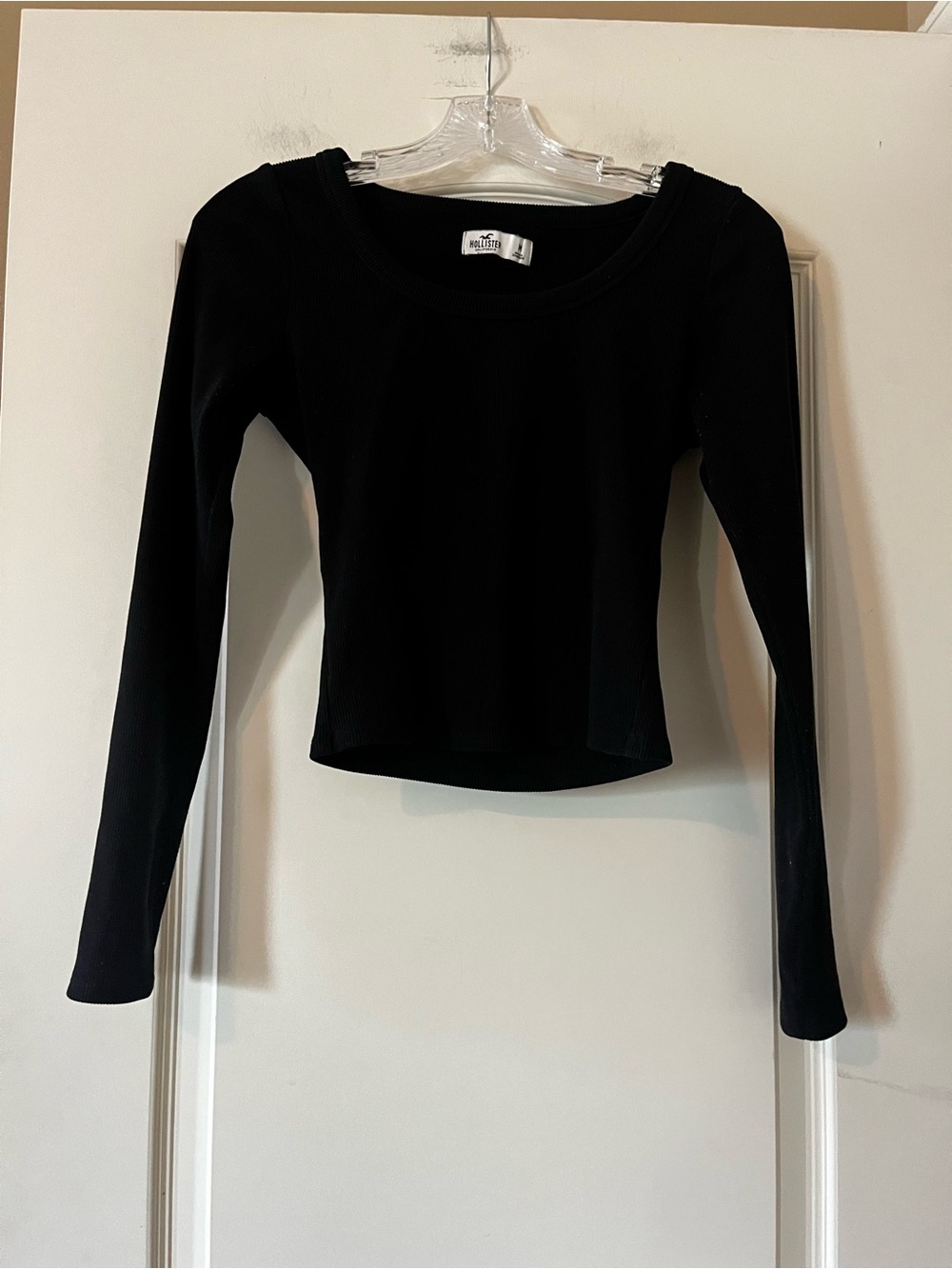 Hollister Black Ribbed Long Sleeve Cotton Scoop neck Top Size Juniors Medium